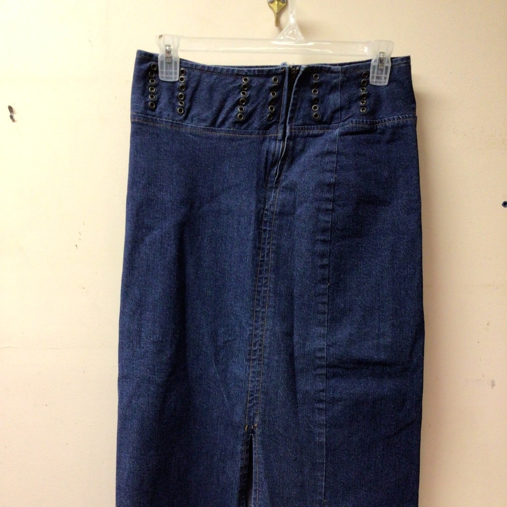 CATALOG CLASSICS Womens Long Denim Skirt Blue Jean Skirts for Women Midi Length